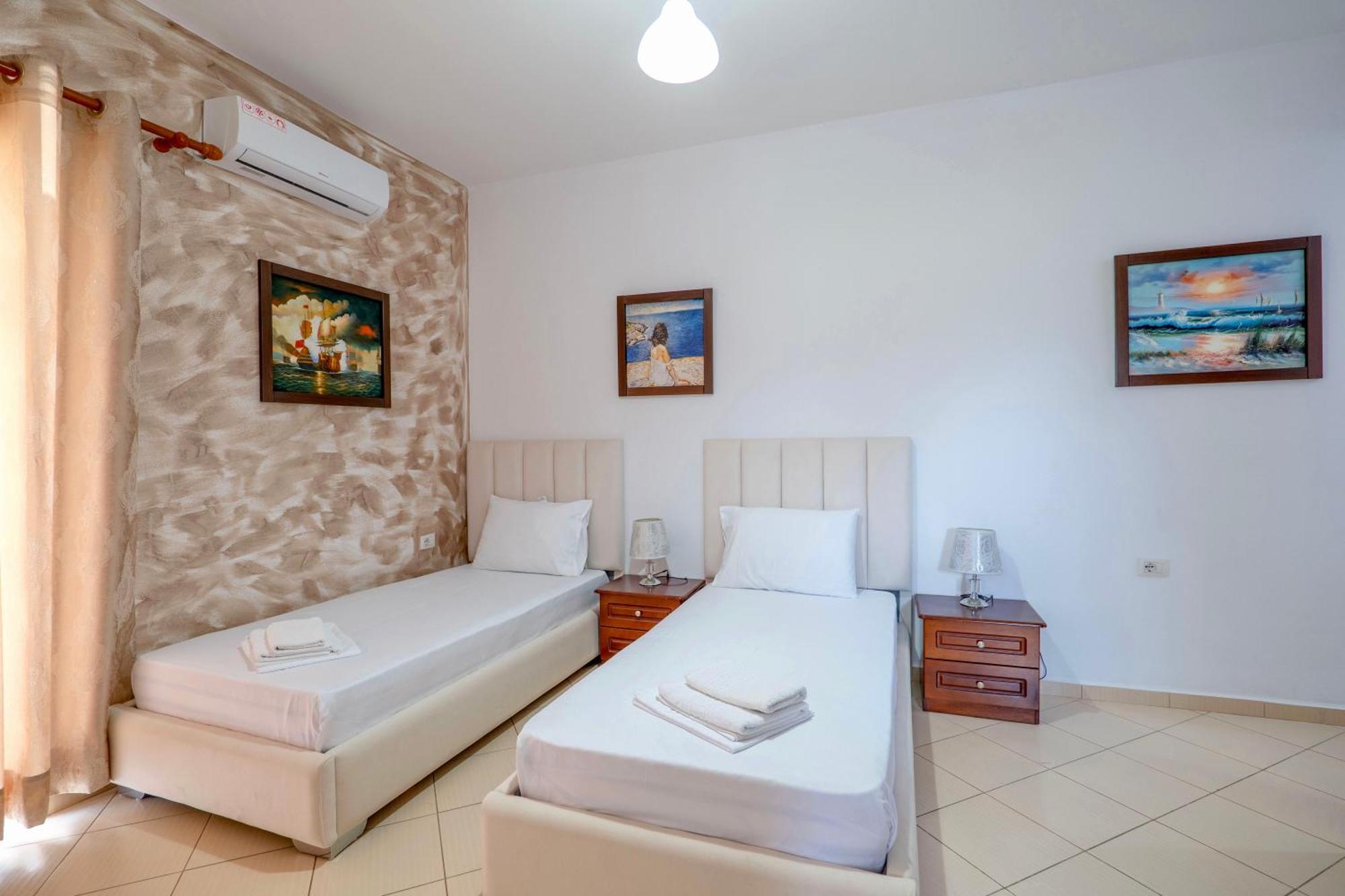 Eleni Guest House Sarandë Exterior foto